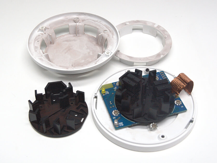 Smoke detector that operated under conditions of high dustiness and humidity